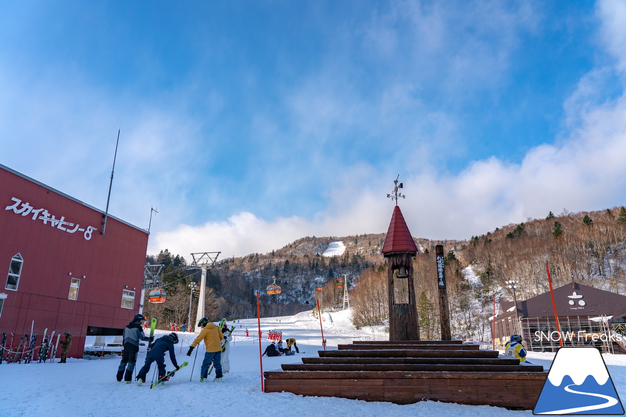 札幌国際スキー場｜祝・2024-2025ウィンターシーズン開幕！SNOW Freaksの滑り初めは、やっぱり『札幌じてんしゃ本舗』の初滑りで決まりです♪